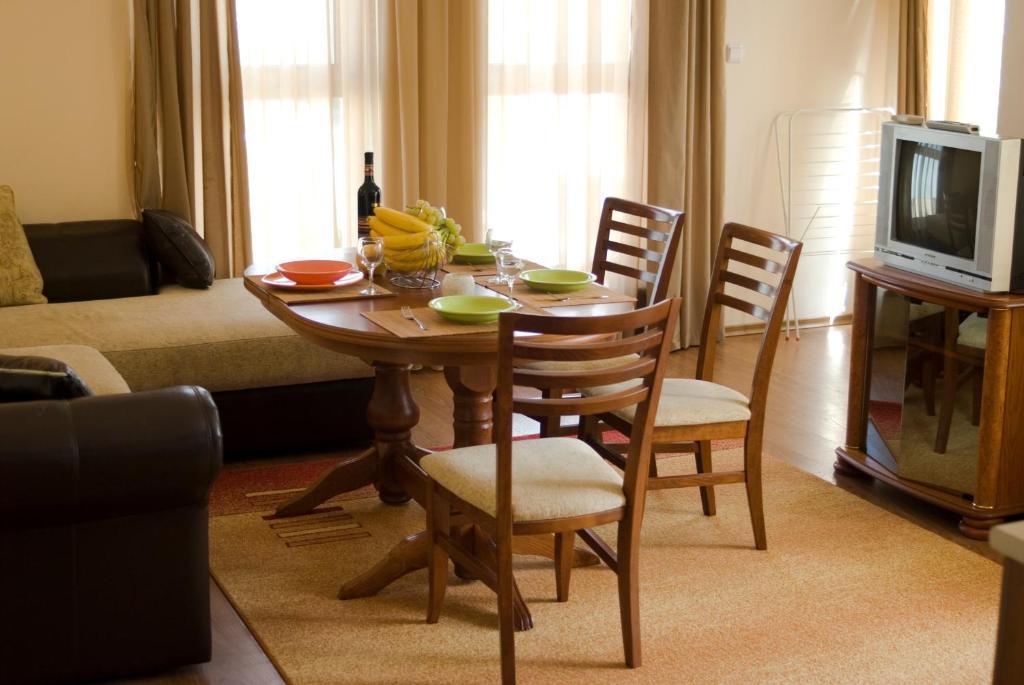 Sb Rentals Apartments In Royal Dreams Complex Sunny Beach Room photo